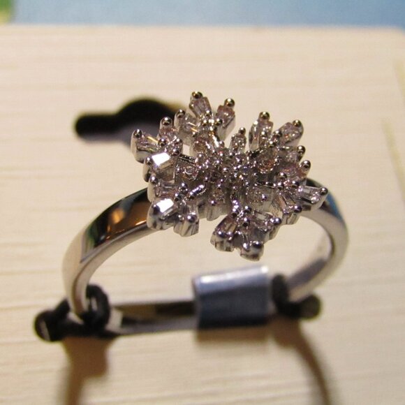 RS Covenant | Snowflake Ring | Cubic Zirconia | Size 9 - Picture 2 of 3